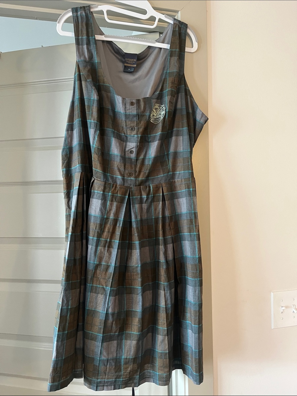 Outlander 3x brown and grey dress corset back with pockets.